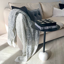 Load image into Gallery viewer, Churchill Black & Gold Noughts and Crosses / Tic Tac Toe game